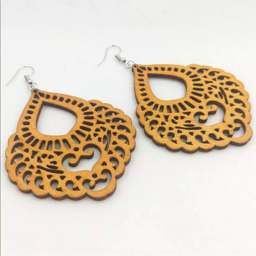 Wood earrings